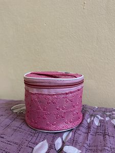 makeup/storage bag combo