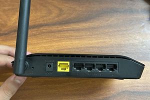 D-Link DIR-600M N150 Broadband Wireless Route