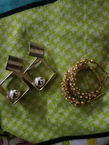 Set Of 2 Earrings