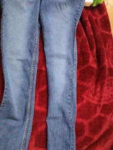Jeans 28 Inches