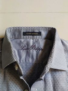 Men&#39;s Casual Shirt
