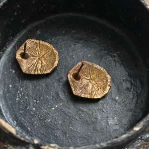 Maa Durga Brass Studs