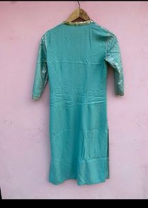 W printed straight Kurta with sequence