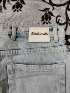 Cargo Style Light Wash Jeans