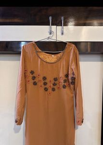 Elegant Embroidered Kurta set