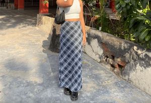 Plaid straight skirt