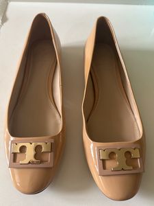Tory Burch Nudes