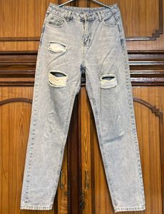 URBANIC Ripped Denim Jeans