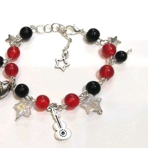 TV GIRL HANDMANDE BRACELET🩷💙