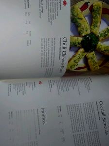 AMC GOURMET COOK BOOK