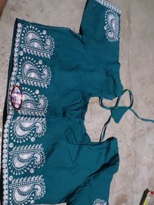 New Glass Sleeves Blouse