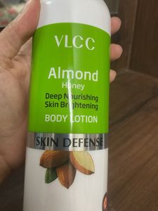 VLCC Almond Body Lotion