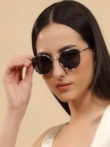 VINCENT-CHASE by Lenskart Cat-EyeSunglasses