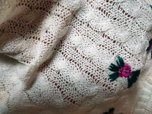 Vintage Floral Knit Top