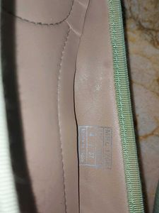 Mode By Red Tape Women&#39;s UK4