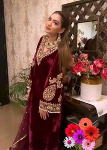 Elegant Maroon Velvet Salwar Kameez