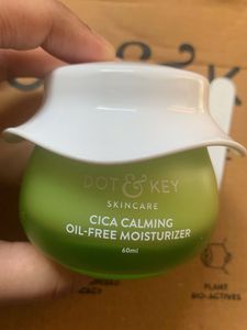 Cica Calming Oil Free Moisturizer