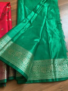 A Beautiful New Saree With Unstitched Blouse