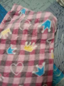 Woolen Lower