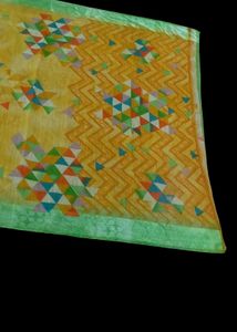Yellow &amp; Green Geometric Print Saree