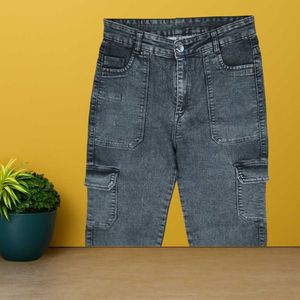Women Gray Cargo Jeans Size 28 (O-30)