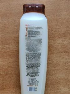 Naturali Daily Strength &amp; Nourish Shampoo