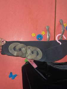 Black Velvet Skirt With Stretchable Belt