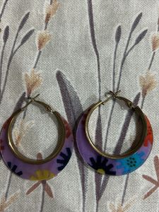 Earing Set Of 9 And Extra As Well