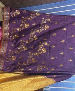 Simple And Elegant Beautiful Saree 💜