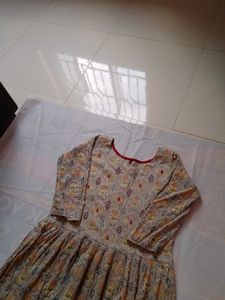 Nayara Cut Kurti