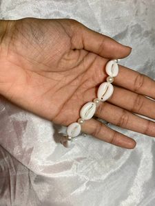 Shell Choker