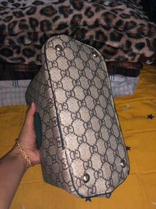Gucci Stylish Handbag