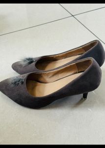 feather grey bellies