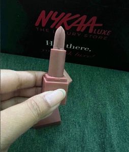 HUDABEAUTY Bullet Lipstick &#34;Interview&#34;