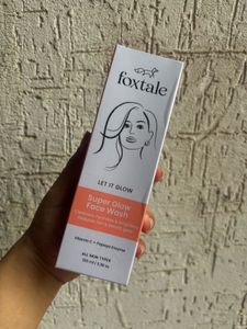 Foxtale Super Glow Facewash
