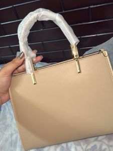 Kuermei Luxury Imported Handbag