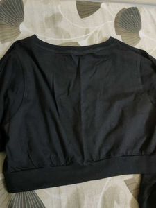 Black Cropped Long Sleeve Top