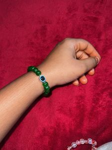 Green Beaded Bracelet