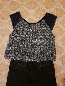 Pretty Top🎀 - (Negotiable)