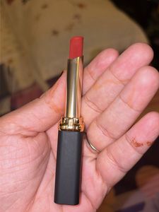 L'Oreal Matte Lipstick