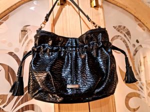Pelle Borsa Vintage Leather Potli Bag