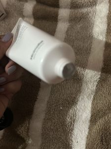 Minimalist Light Fluid SPF 50