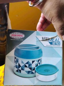 Blue Geometric Lunch Container