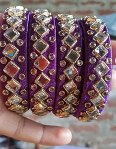 4 Kundan Bangle