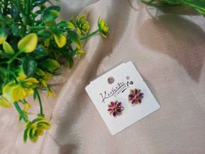 Flower Kundhan Ear Studs