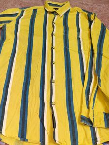 Jean&#39;s + Shirt