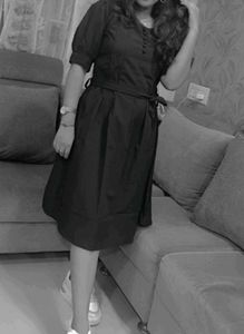 Elegant Black Midi Dress