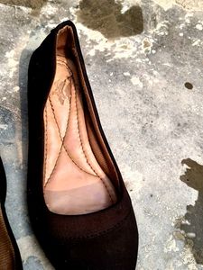 Black Ballerina Flats