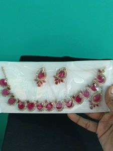 Pink Neckset Earrings And Mangtikka