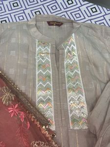 Elegant Beige Embroidered Salwar Kameez
